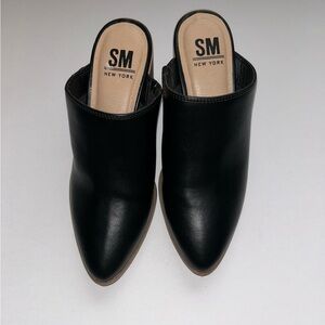 SM New York black heeled mules